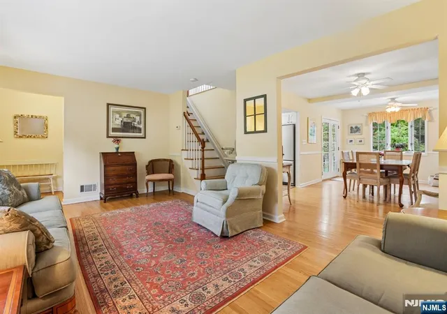 4th image of 364 Northern Pkwy, Ridgewood, NJ 07450 | MLS# 26027306