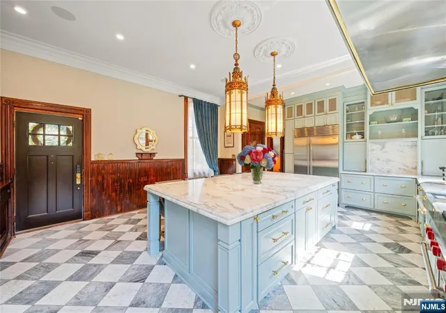 Photo 3 of Single family home for sale at 30 Mountain Ave, Montclair, NJ 07042 | MLS# 26027320 | Listing updated on 2026-09-21