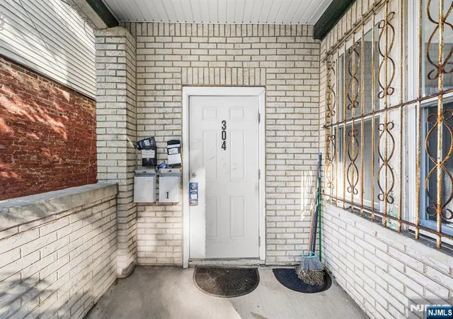 Photo 2 of Sale Pending at 306 Ridgewood Ave, Newark, NJ 07112 | MLS# 26027321 | Listing updated on 2026-08-25