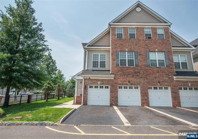 2nd image of 2 Station Sq, Union, NJ 07083 | MLS# 26027334