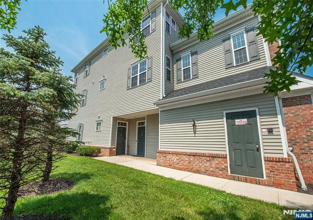 23rd image of 2 Station Sq, Union, NJ 07083 | MLS# 26027334