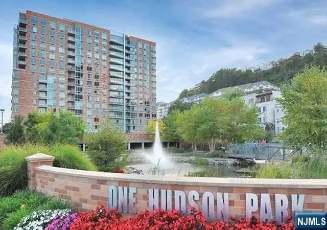 Photo 1 of Condo for sale at 1026 Hudson Park #1026, Edgewater, NJ 07020 | MLS# 26027376 | Listing updated on 2026-09-15