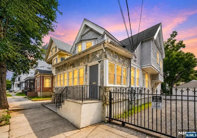2nd image of 196 S 6th St, Newark, NJ 07103 | MLS# 26027387