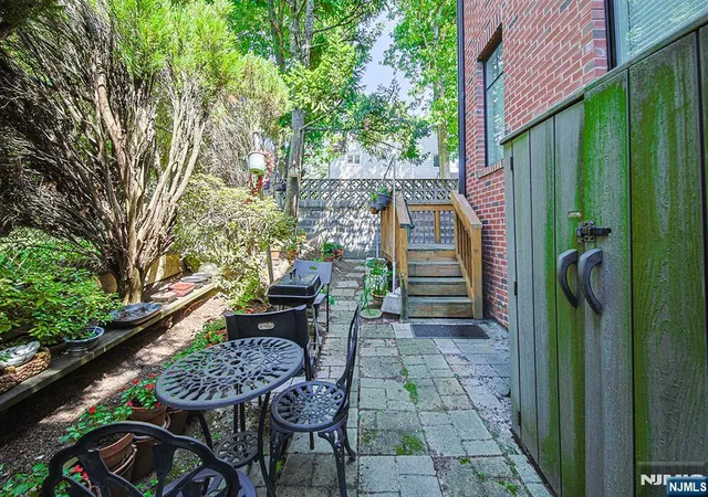 5th image of 419 Stillwell #B, Fort Lee, NJ 07024 | MLS# 26027409