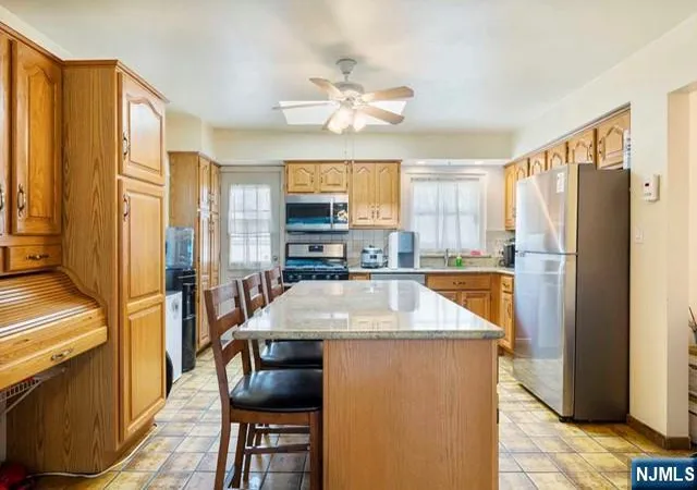 Photo 3 of Single family home for sale at 217 Riverdale Dr, Fort Lee, NJ 07024 | MLS# 26027426 | Listing updated on 2026-10-02