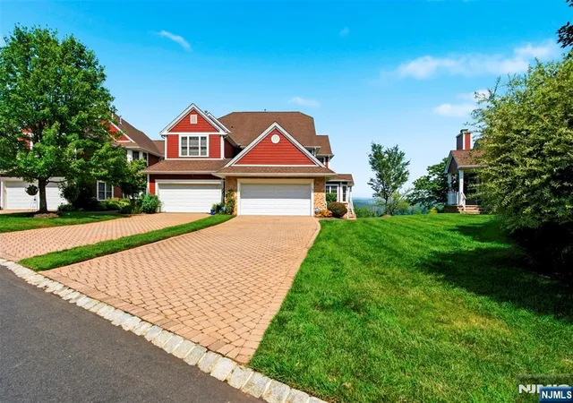 3rd image of 20 Kelburn Ct, Hardyston, NJ 07419 | MLS# 26027439