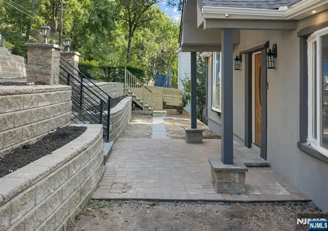 5th image of 19 Cliffside Trl, Denville Township, NJ 07834 | MLS# 26027462