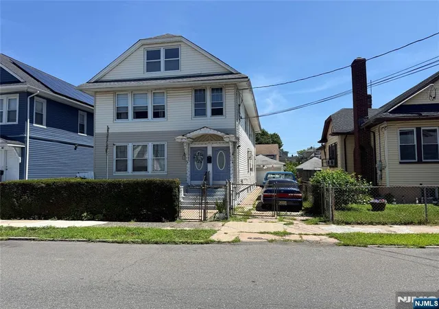 Photo 2 of Sale Pending at 509 511 31st Street, Paterson, NJ 07504 | MLS# 26027525 | Listing updated on 2026-09-15