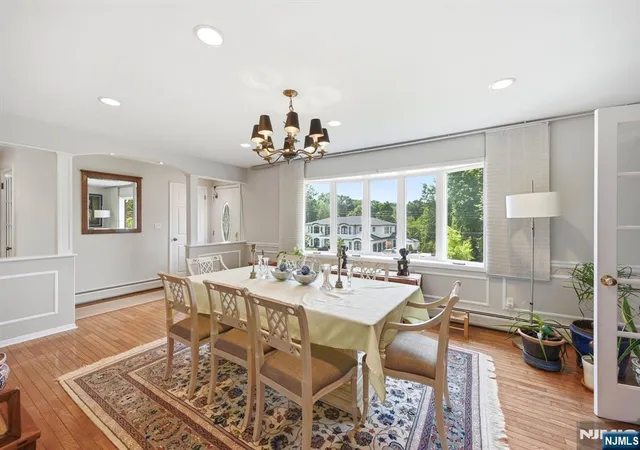 Photo 3 of Sale Pending at 39 Fox Hl Rd, Upper Saddle River, NJ 07458 | MLS# 26027533 | Listing updated on 2026-08-06