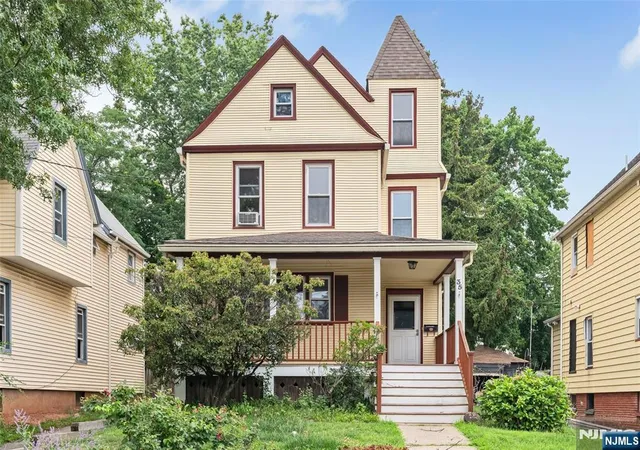 1st image of 35 Park Ave, Dumont, NJ 07628 | MLS# 26027570
