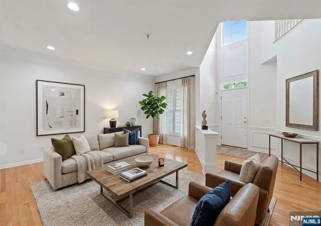 Photo 3 of Sale Pending at 96 Hickory Hill Blvd #1205, Totowa, NJ 07512 | MLS# 26027573 | Listing updated on 2026-09-19