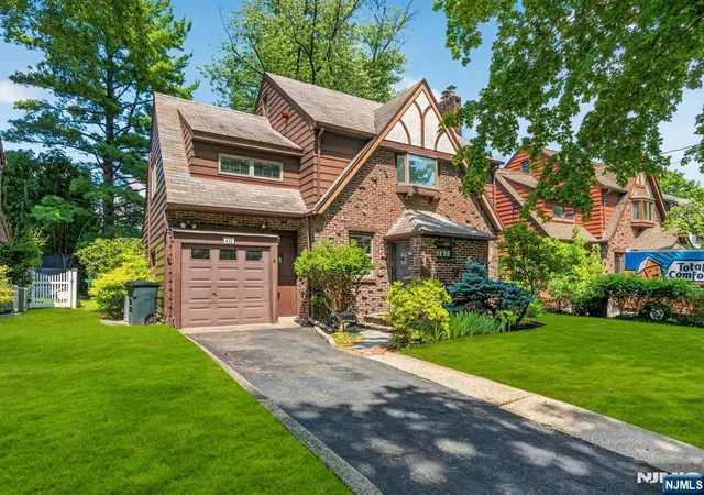 Photo 1 of Sale Pending at 435 Claremont Ave, Teaneck, NJ 07666 | MLS# 26027599 | Listing updated on 2026-08-18