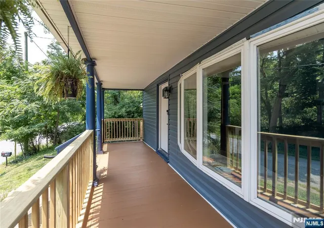 29th image of 30 Henderson St, Oxford, NJ 07863 | MLS# 26027606