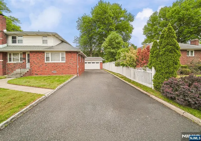 2nd image of 44 Roosevelt St, Little Ferry, NJ 07643 | MLS# 26027651