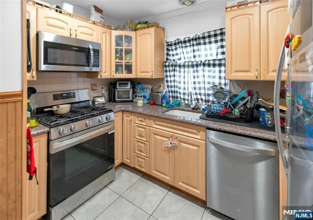 Photo 3 of Multi family home for sale at 152 Schuyler Ave, North Arlington, NJ 07031 | MLS# 26027652 | Listing updated on 2026-08-10