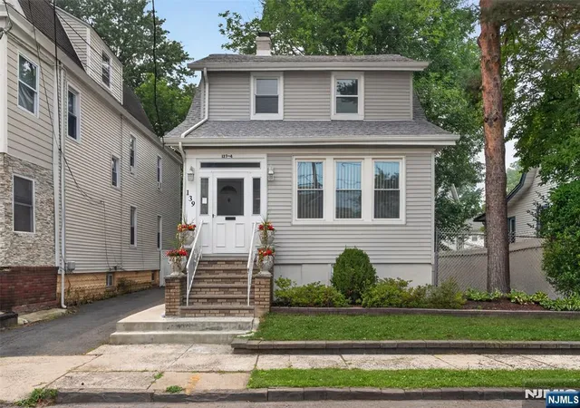 Photo 2 of Sale Pending at 139 Headley Ter, Irvington, NJ 07111 | MLS# 26027691 | Listing updated on 2026-09-09