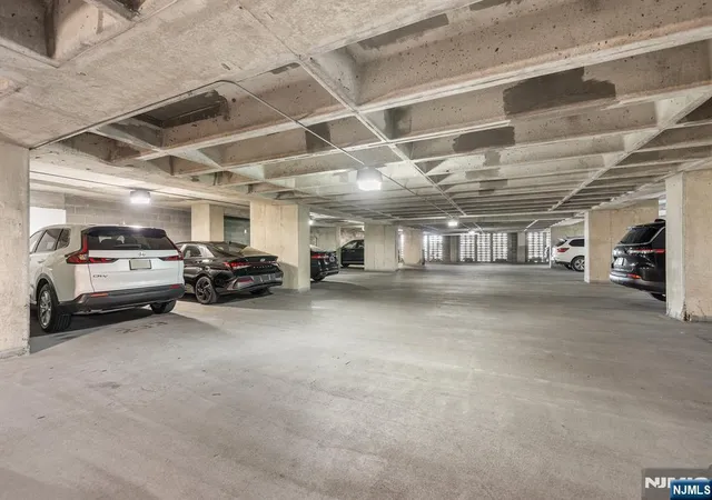 29th image of 7855 Boulevard #26G, North Bergen, NJ 07047 | MLS# 26027703