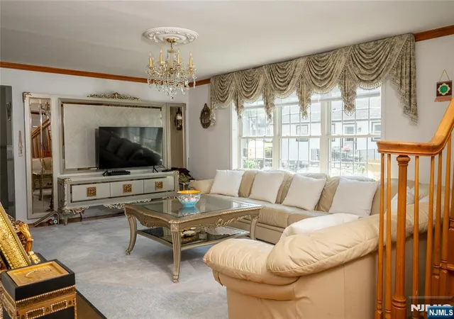 Photo 2 of Single family home for sale at 40 Oaktree Ln, Bloomfield, NJ 07003 | MLS# 26027709 | Listing updated on 2026-09-19