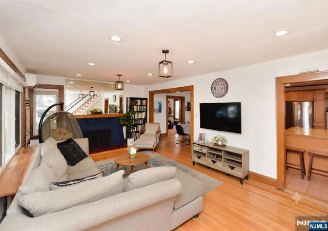 2nd image of 1 20 Cyril Ave, Fair Lawn, NJ 07410 | MLS# 26027711