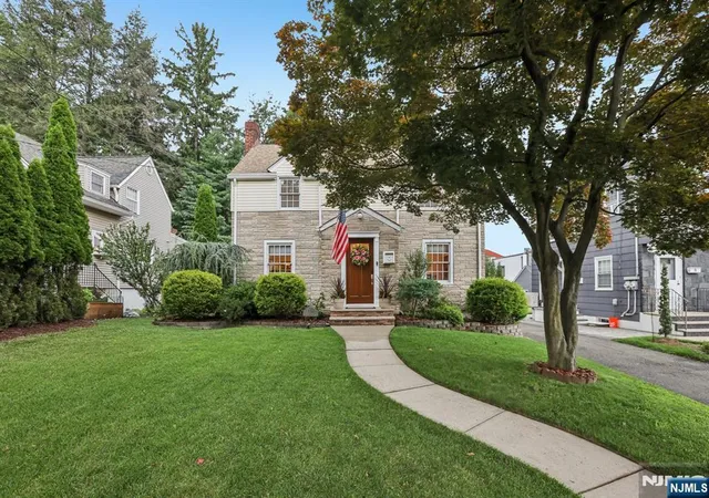 Photo 1 of Sale Pending at 14 Franklin St, Cedar Grove, NJ 07009 | MLS# 26027713 | Listing updated on 2026-08-07