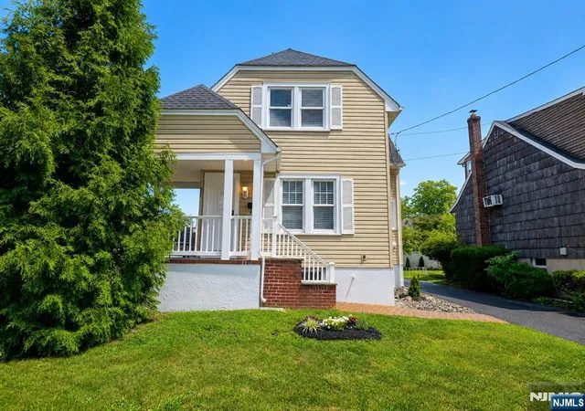 Photo 3 of Sale Pending at 328 Mayhill St, Saddle Brook, NJ 07663 | MLS# 26027726 | Listing updated on 2026-08-28