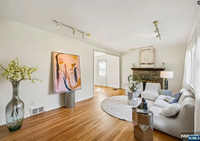 Photo 2 of Sale Pending at 28 Johnson Ave, Teaneck, NJ 07666 | MLS# 26027766 | Listing updated on 2026-09-17