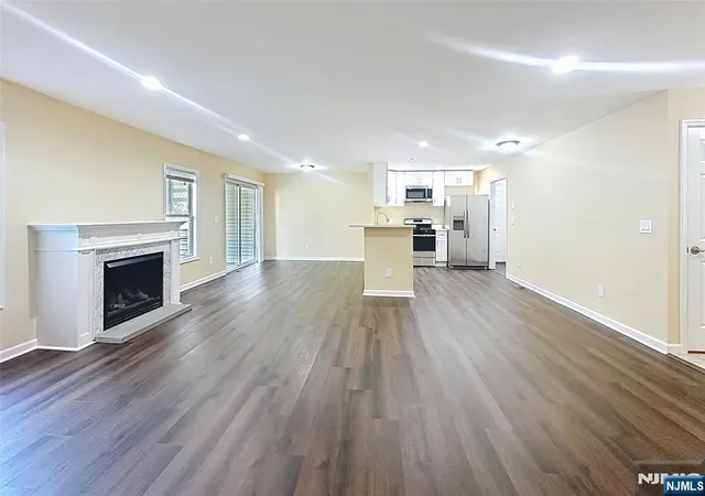 5th image of 30 Bourne Cir #1203, Hamburg, NJ 07419 | MLS# 26027781