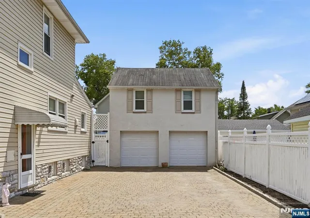 Photo 3 of Sale Pending at 72 Maitland Ave, Hawthorne, NJ 07506 | MLS# 26027787 | Listing updated on 2026-08-05