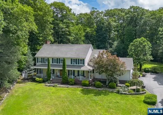 38th image of 8 Alpine Ridge Rd, West Milford, NJ 07480 | MLS# 26027819