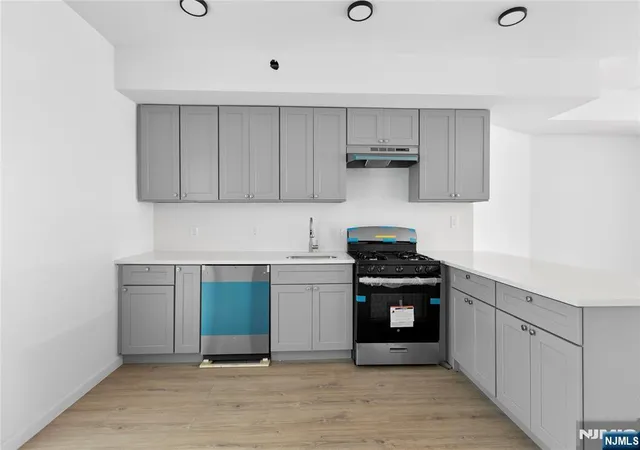 Photo 4 of Sale Pending at 43 Cortland St, Newark, NJ 07105 | MLS# 26027834 | Listing updated on 2026-08-25