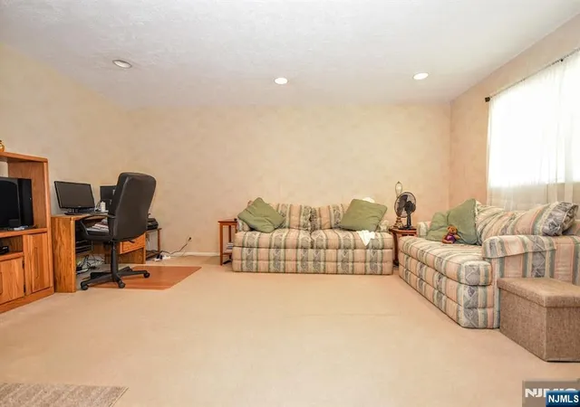 Photo 4 of Sale Pending at 88 Spring Valley Rd, Oradell, NJ 07649 | MLS# 26027892 | Listing updated on 2026-08-31
