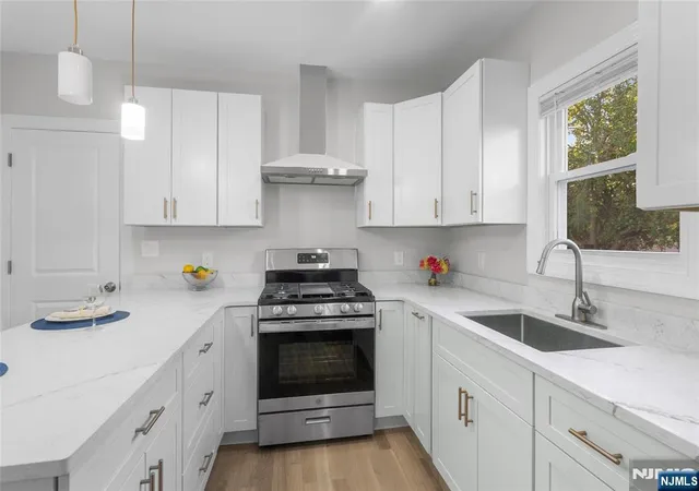 Photo 2 of Sale Pending at 96 Washington St, Lodi, NJ 07644 | MLS# 26027910 | Listing updated on 2026-08-20