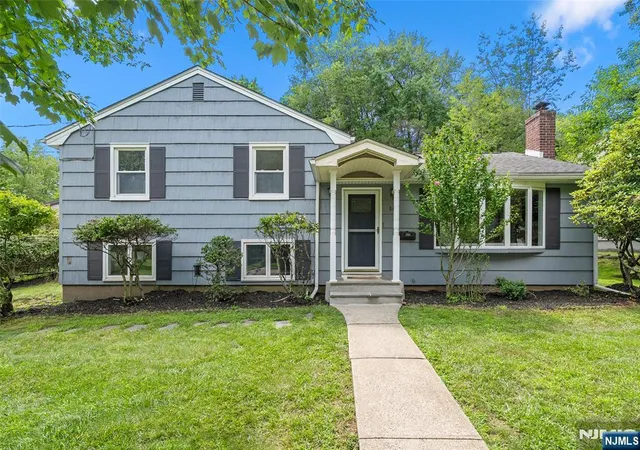 Photo 1 of Sale Pending at 14 Greenway Ct, Closter, NJ 07624 | MLS# 26027926 | Listing updated on 2026-08-07