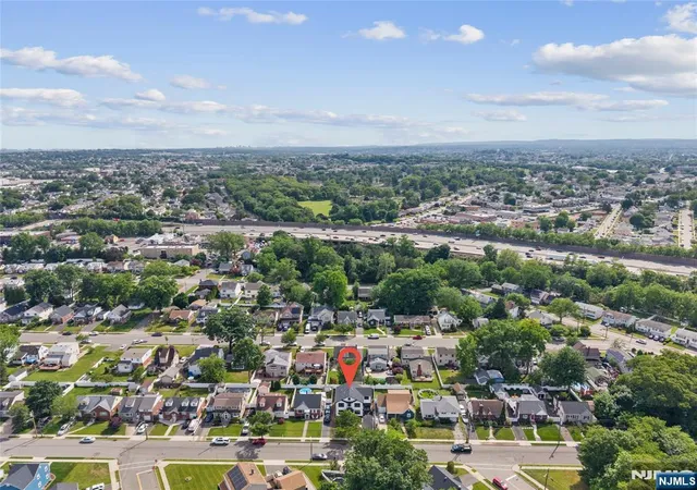 Photo 4 of Sale Pending at 51 Becker Ave, Rochelle Park, NJ 07662 | MLS# 26027928 | Listing updated on 2026-08-20