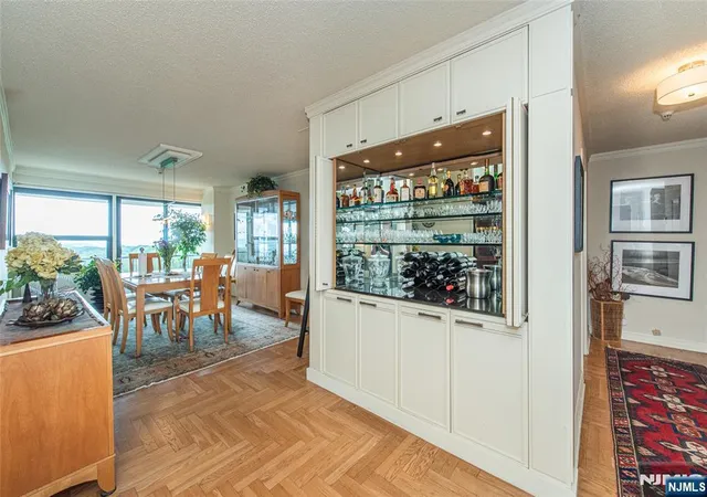 Photo 4 of Sale Pending at 2 Claridge Dr #8HW, Verona, NJ 07044 | MLS# 26027954 | Listing updated on 2026-08-28