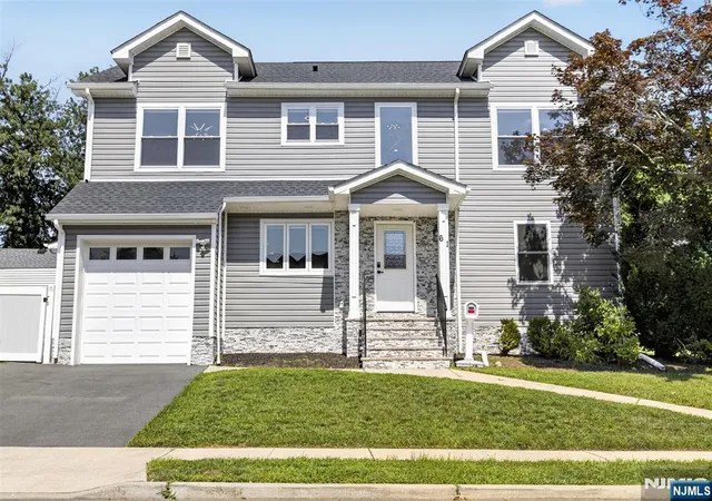 Photo 2 of Single family home for sale at 61 Bart Pl, Clifton, NJ 07013 | MLS# 26027961 | Listing updated on 2026-08-04