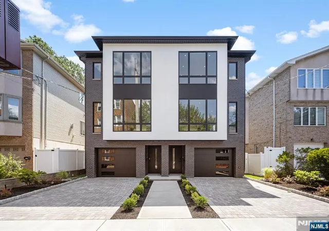 1st image of 264 Grant Ave, Cliffside Park, NJ 07010 | MLS# 26027972