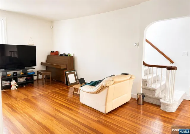 2nd image of 1105 Anderson Ave, Fort Lee, NJ 07024 | MLS# 26028017