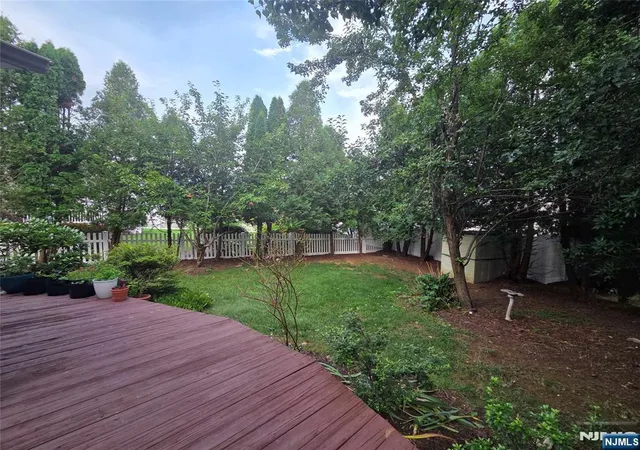 24th image of 4 Watson Wy, Flanders, NJ 07836 | MLS# 26028025