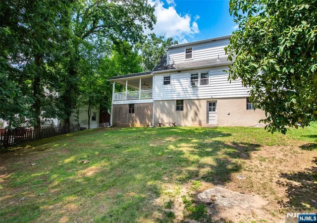 21st image of 186 Macdonald Dr, Wayne, NJ 07470 | MLS# 26028052