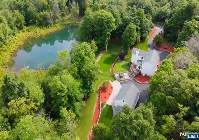5th image of 200 Longhouse Dr, West Milford, NJ 07421 | MLS# 26028061