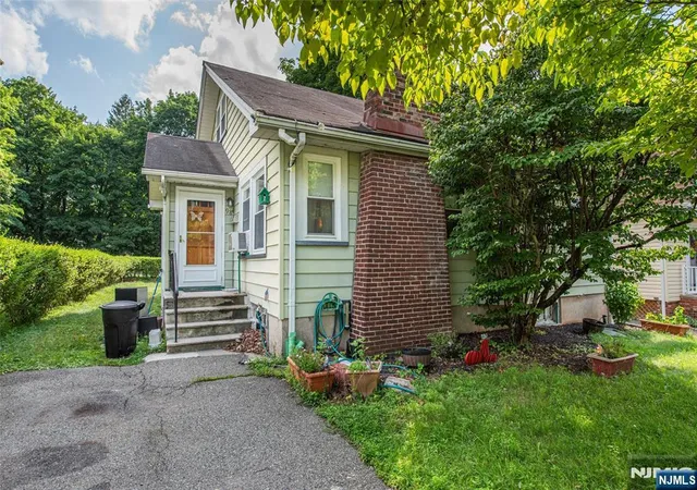 Photo 1 of Sale Pending at 98 Westville Ave, Caldwell, NJ 07006 | MLS# 26028070 | Listing updated on 2026-08-06