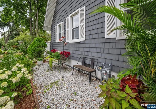 Photo 4 of Sale Pending at 49 Walnut St, Rutherford, NJ 07070 | MLS# 26028083 | Listing updated on 2026-08-18