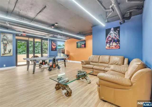 Photo 4 of House for sale at 1530 Palisade Ave #21C, Fort Lee, NJ 07024 | MLS# 26028090 | Listing updated on 2026-08-05