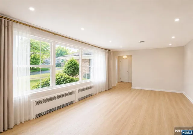 Photo 2 of Single family home for sale at 204 Kensington Ave, Norwood, NJ 07648 | MLS# 26028120 | Listing updated on 2026-08-24