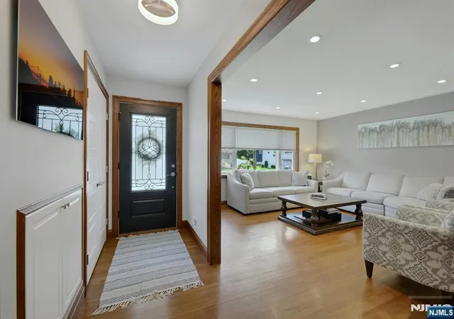Photo 2 of Sale Pending at 15 10 Mandon Pl, Fair Lawn, NJ 07410 | MLS# 26028124 | Listing updated on 2026-08-08