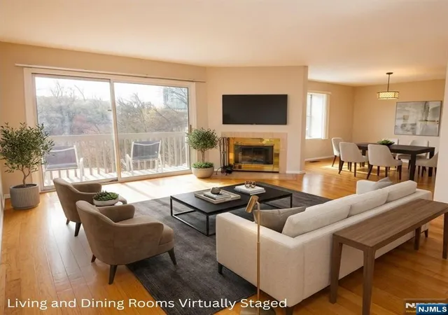 Photo 2 of Townhouse for sale at 507 Windsor Dr #107, Palisades Park, NJ 07650 | MLS# 26028167 | Listing updated on 2026-09-12