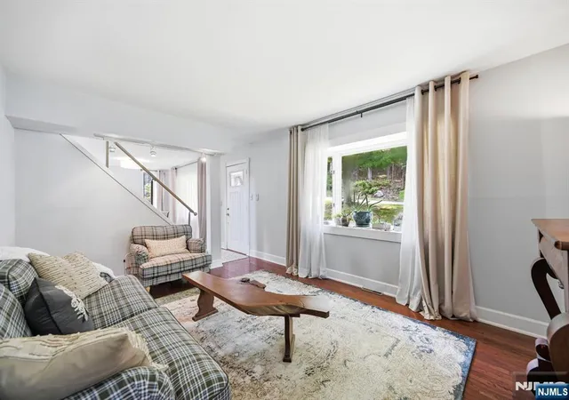 3rd image of 110 Truman Blvd, Oakland, NJ 07436 | MLS# 26028170