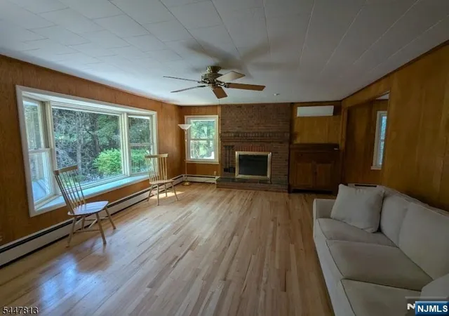 3rd image of 438 Longview Dr, Newton, NJ 07860 | MLS# 26028178