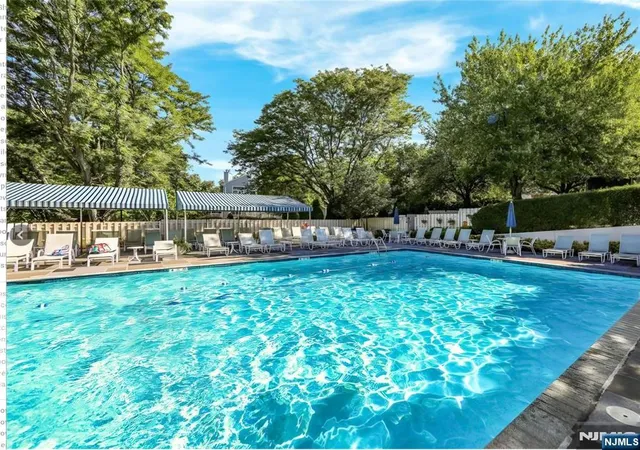 25th image of 4 Squire Ct, Englewood, NJ 07631 | MLS# 26028179